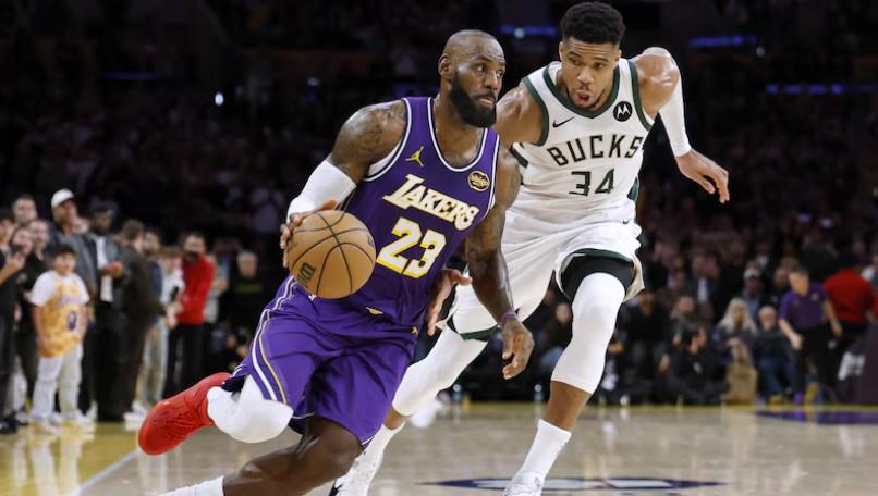 彩客网官网-雄伟计划，记者：勇士今夏将尝试引进字母哥和詹姆斯联手库里